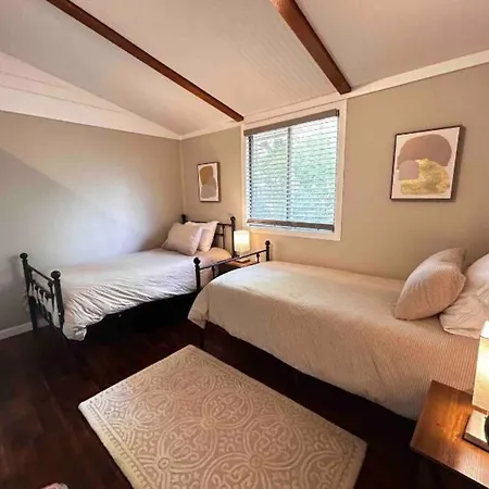 8Th Street Haven - 3 Bedroom House In Dt Hamilton Extérieur photo