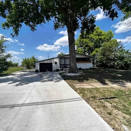 8Th Street Haven - 3 Bedroom House In Dt Hamilton Extérieur photo